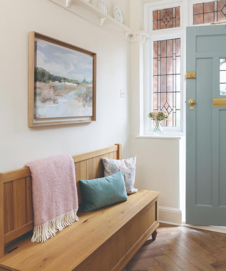 Interior designers reveal 6 things making an entrance look and feel ...