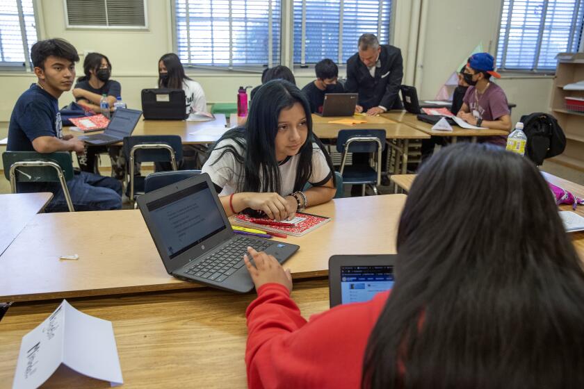 LAUSD to restrict student screen time after years of encouraging ...