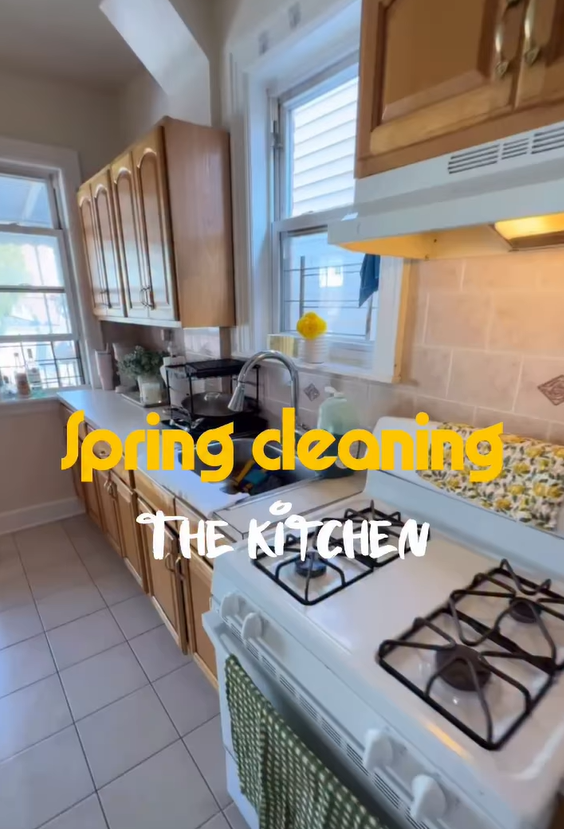 Clean kitchen routine: Simple habits for a tidy cooking space