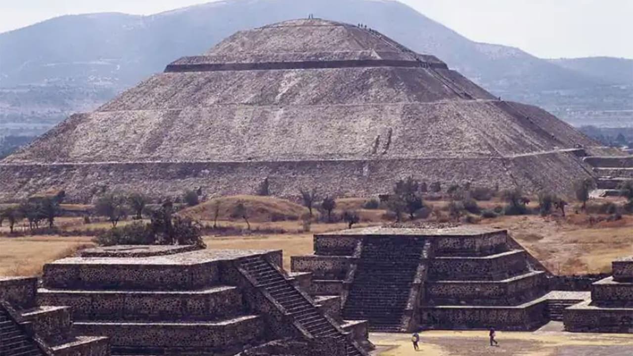 Canadian tourist killed in shooting at Mexico's Teotihuacan pyramids