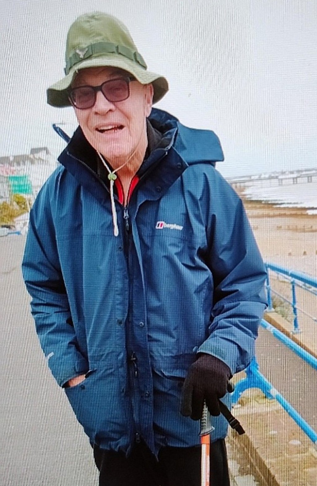 Tragic update as police find body of missing man, 71, in pond in Wigan ...
