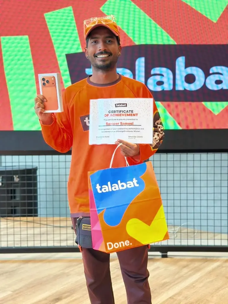 'Came to Dubai to do something big': Meet Pakistani delivery rider ...