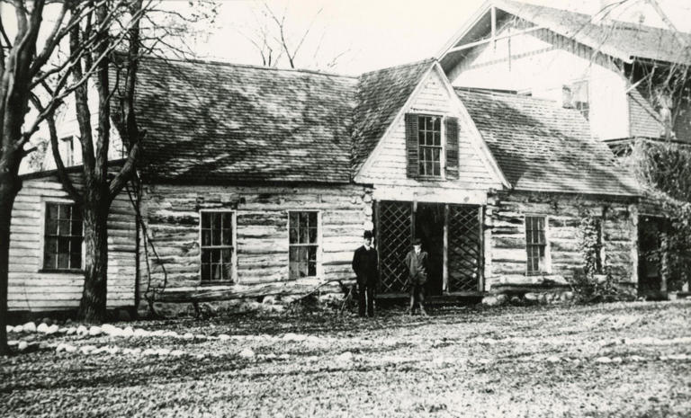 Replica of Doty Cabin remains a Neenah landmark. Here's the history
