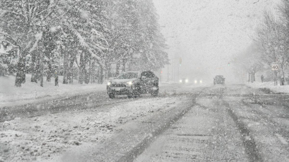 Winter storm watch: Up to 14 inches of snow and hazardous travel ...