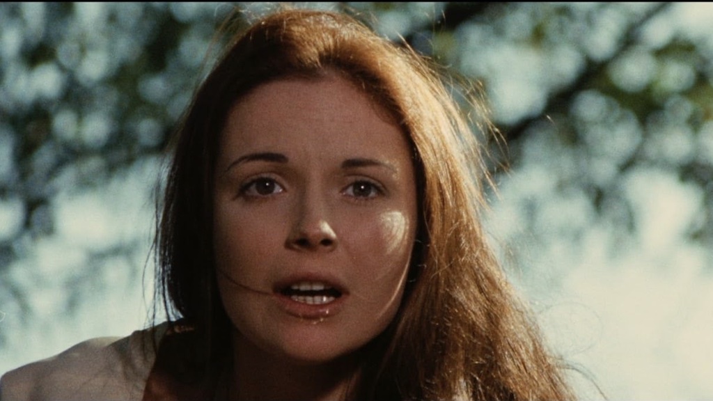 12 very creepy horror movie scenes you can never unsee