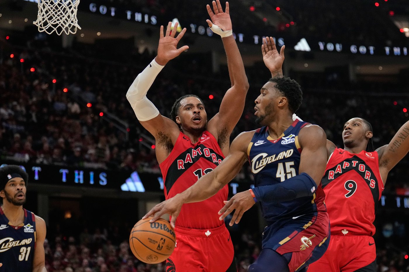 Rookie centre Collin Murray-Boyles stepping up in playoffs for Toronto ...