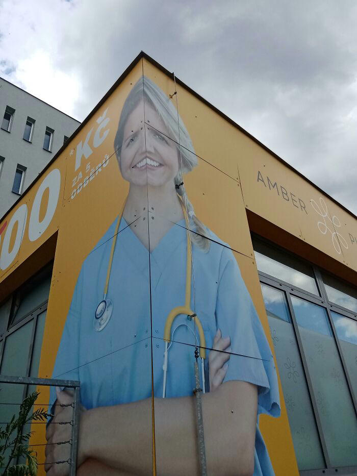 69 obvious design mistakes that somehow slipped through the cracks