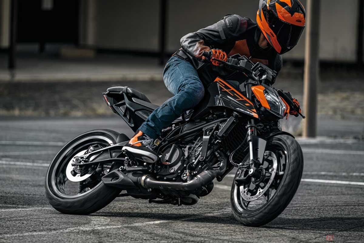 250ccクラスのストリートファイター KTM「250 DUKE」2026年モデル発表にSNS上で反響 あえて2024年モデルを選ぶのもアリ?