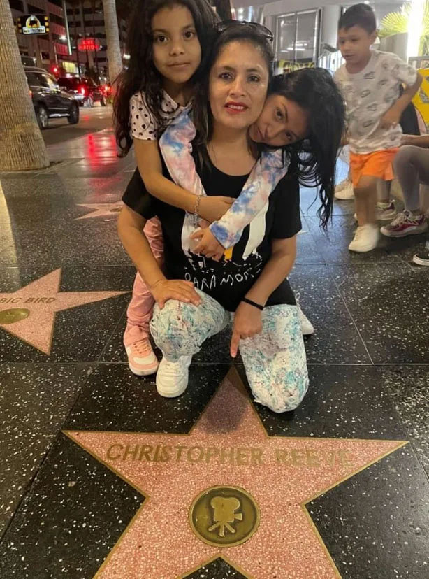 Mom sues LAUSD after daughter killed by water bottle to the head during ...