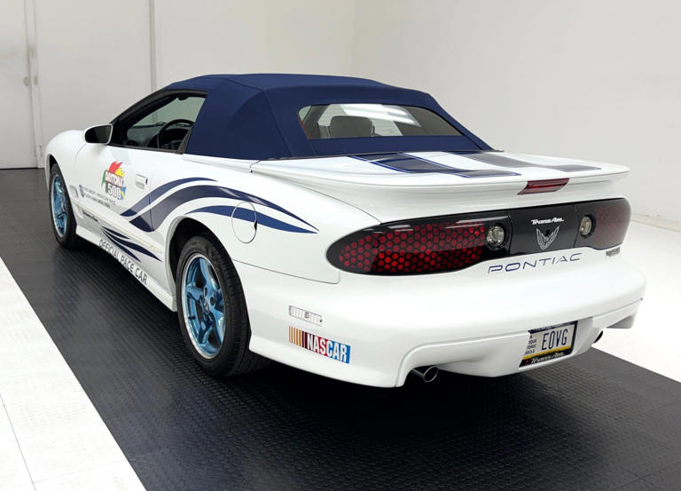 1999 Pontiac Trans Am 30th anniversary pace car replica highlights ...