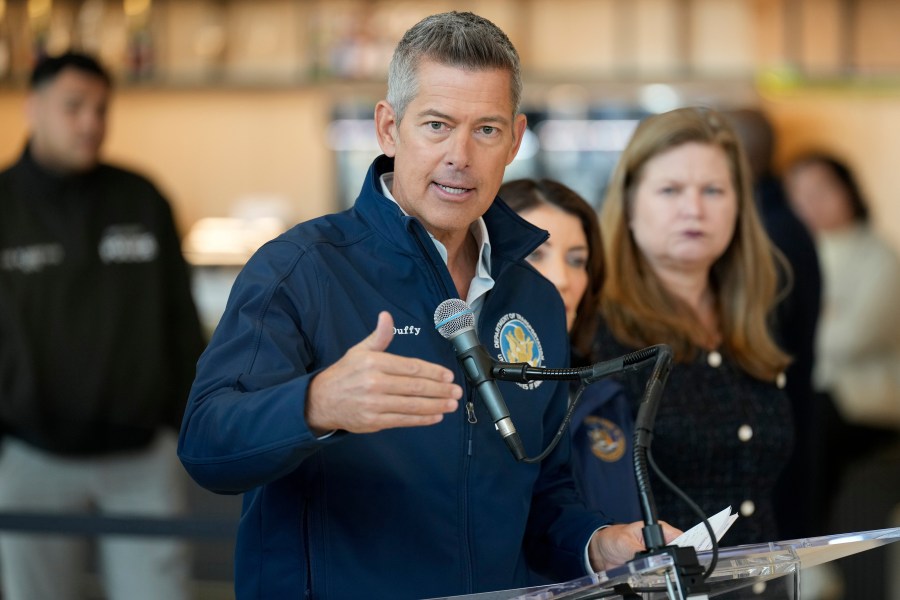 Transportation Secretary Sean Duffy unveils air traffic changes