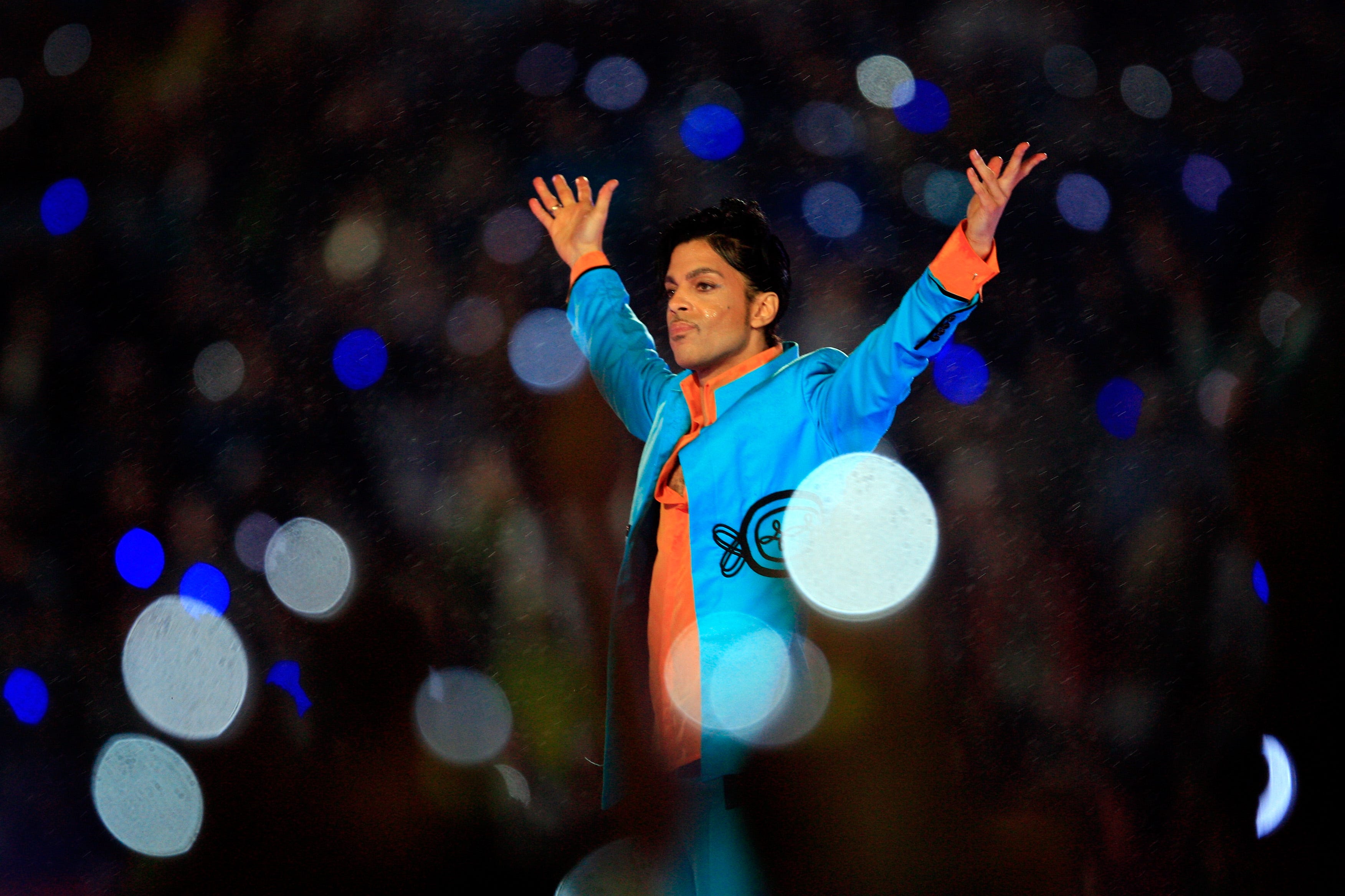 Prince died 10 years ago. His rain-drenched Super Bowl performance is ...