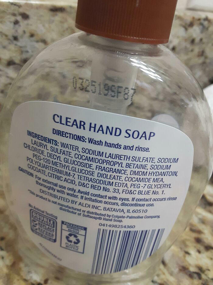 69 obvious design mistakes that somehow slipped through the cracks