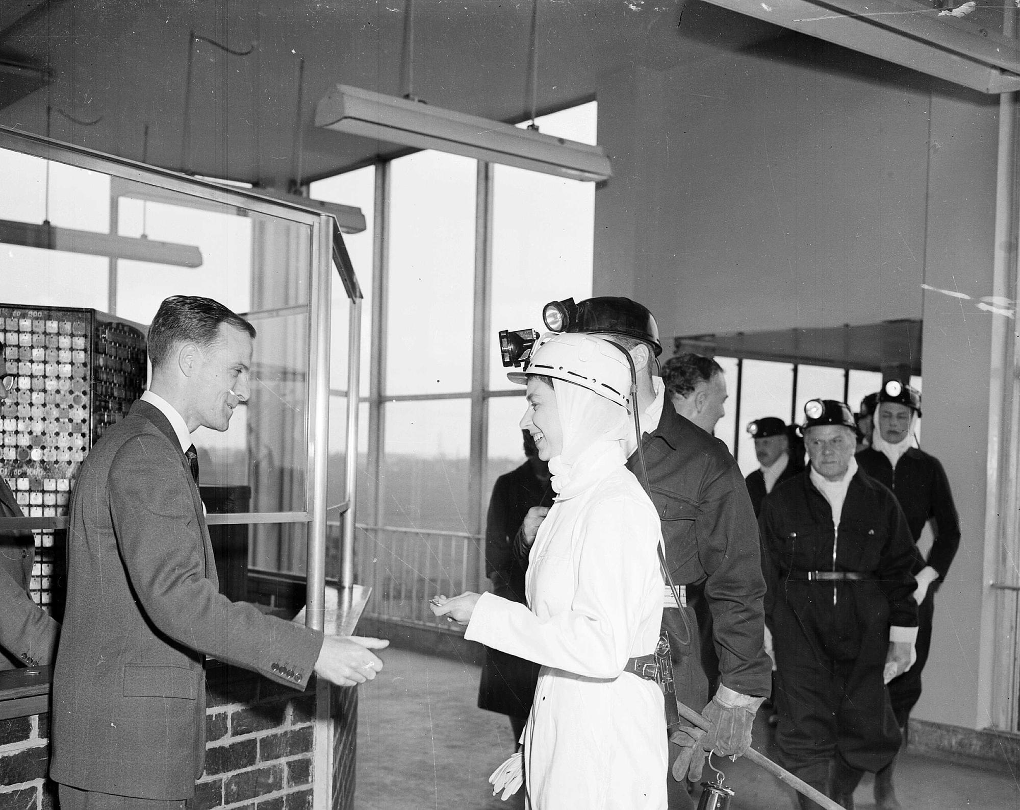 Queen Elizabeth II: Her Majesty's visits to Fife over the years in pictures