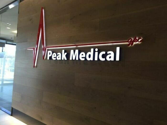 69 obvious design mistakes that somehow slipped through the cracks