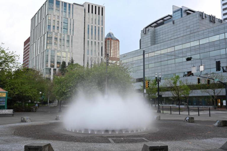 April showers return, temps cool around Portland