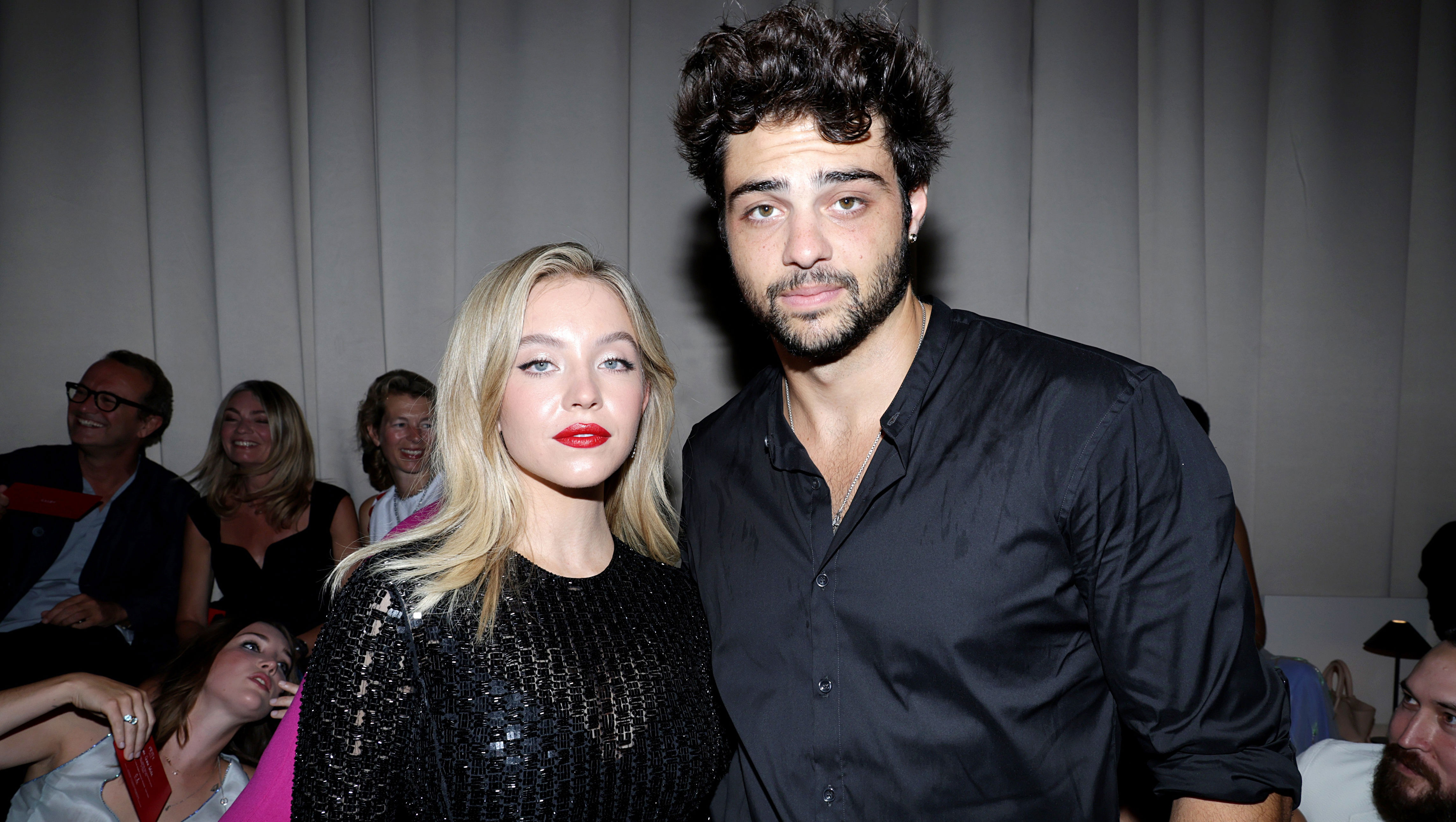 Sydney Sweeney, Noah Centineo en andere bekende acteurs bevestigd voor ...