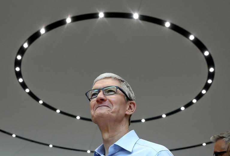 Tim Cook built Apple into a $4 trillion powerhouse. He leaves big ...