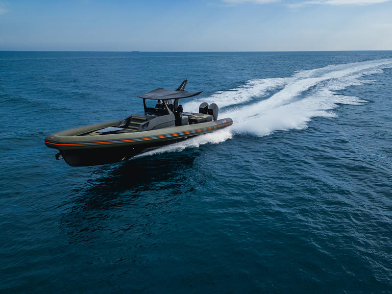 BAT compie 65 anni e torna in mare con Rizzardi: pronto il Combat14 ...