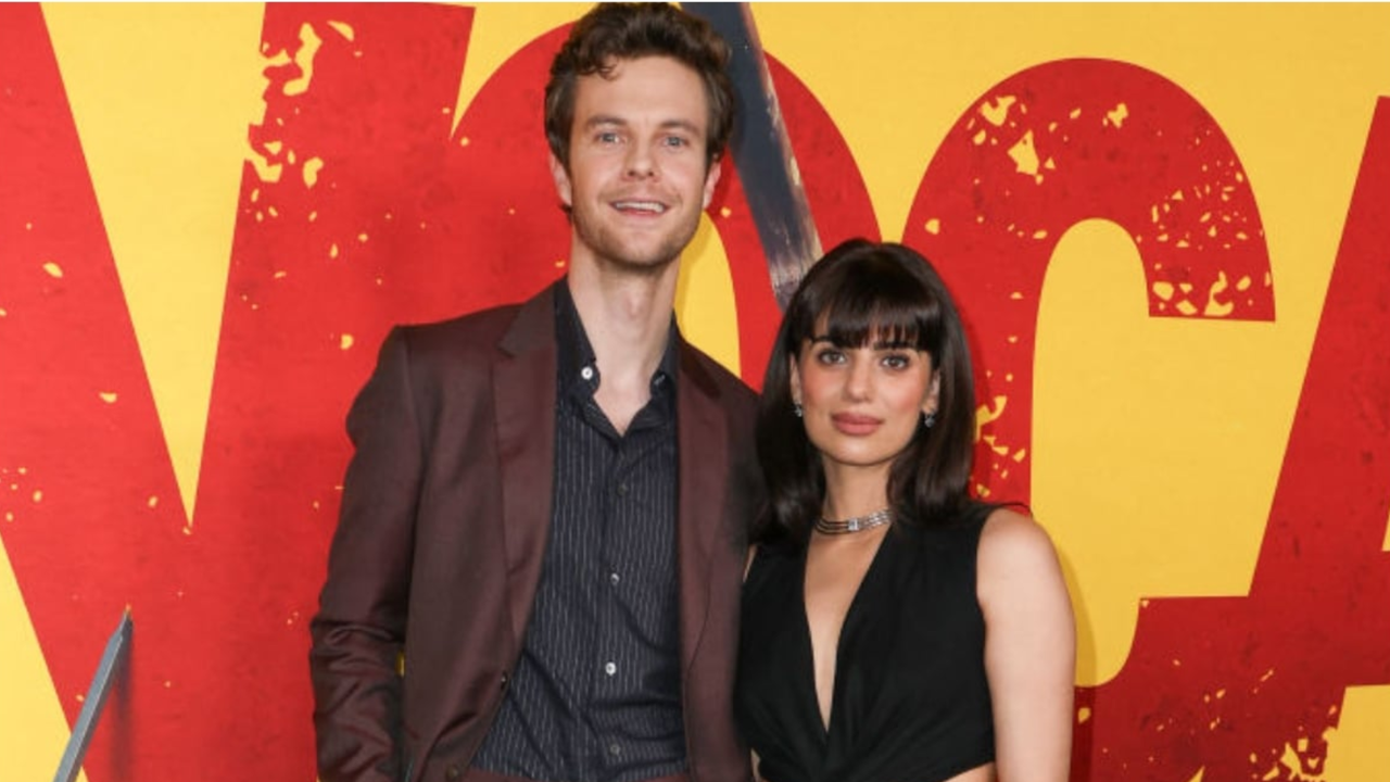 jack-quaid-and-claudia-doumit-co-stars-from-the-boys-have-quietly