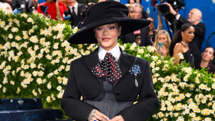 Baby Rocki has arrived: Rihanna’s daughter steals the spotlight in her ...