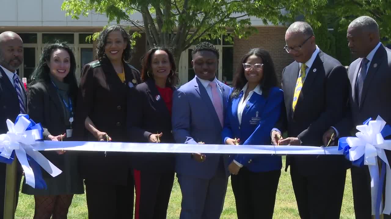 'An historic day:' Ribbon cut to officially open new voting precinct at ...