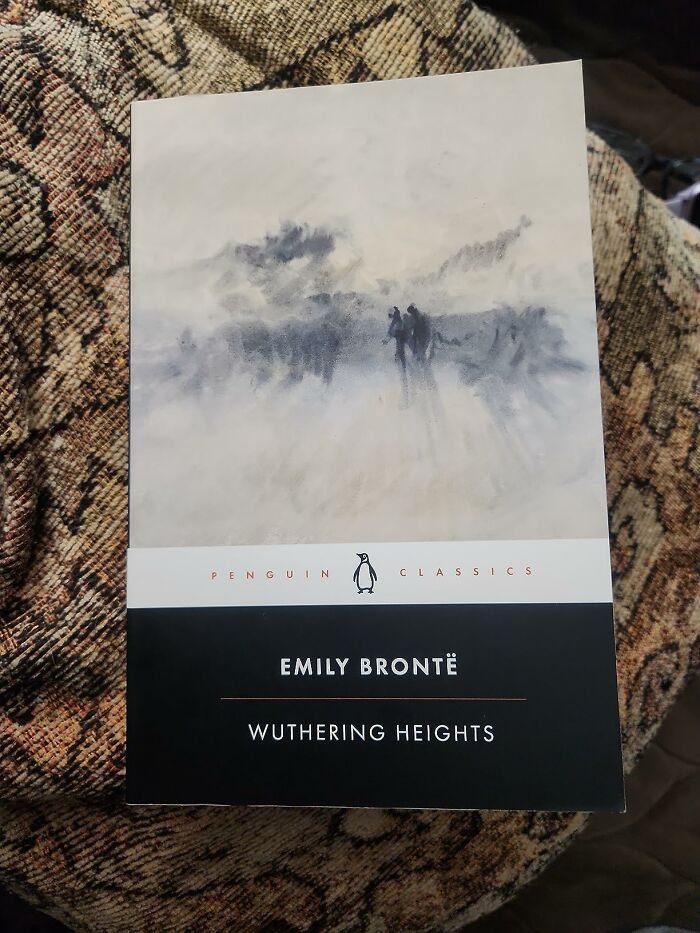 36 Times People Read A Book And Were In Awe