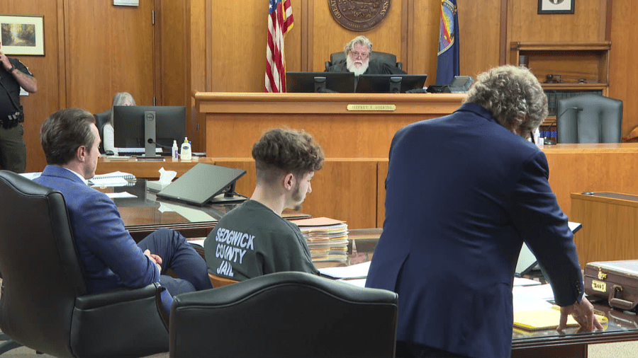 Wichita man gets 74 years in prison for murder of pregnant girlfriend