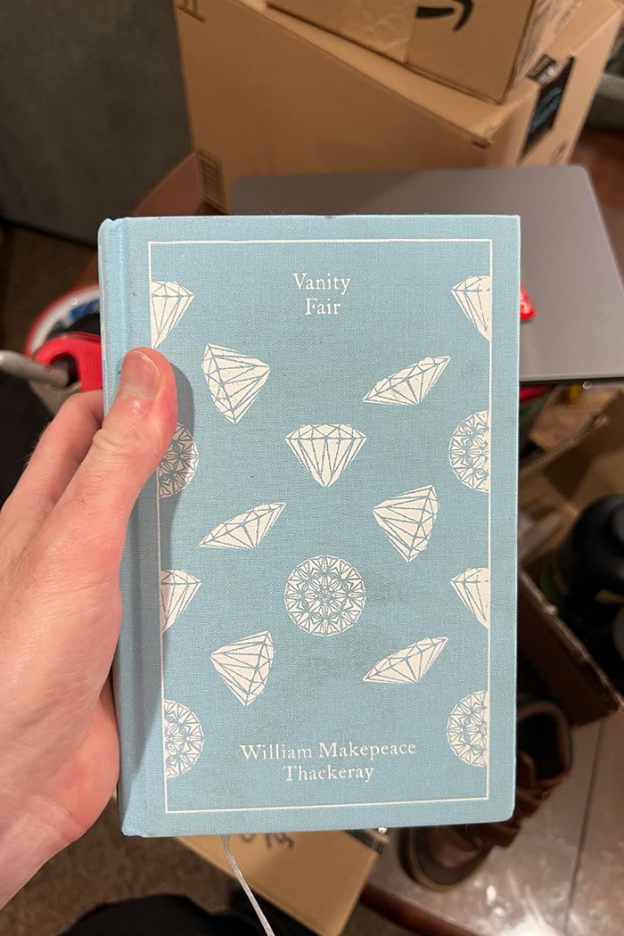 36 Times People Read A Book And Were In Awe
