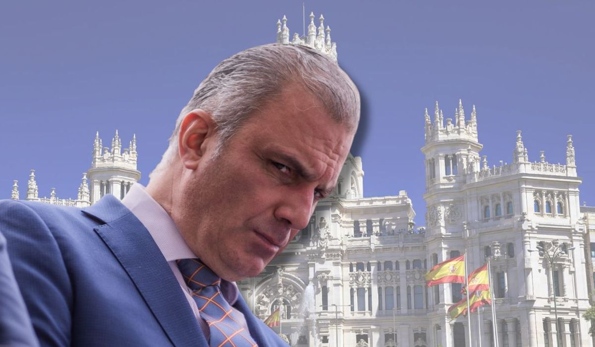 Ortega Smith se aferra a la portavocía de Vox en el Ayuntamiento y ...
