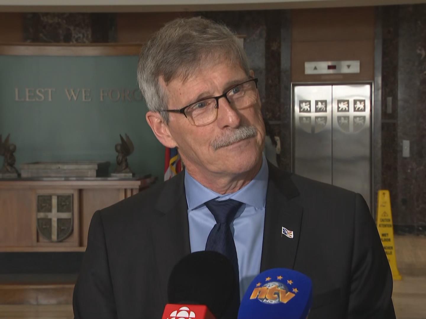 Un budget dicté par le cours du pétrole à Terre-Neuve-et-Labrador