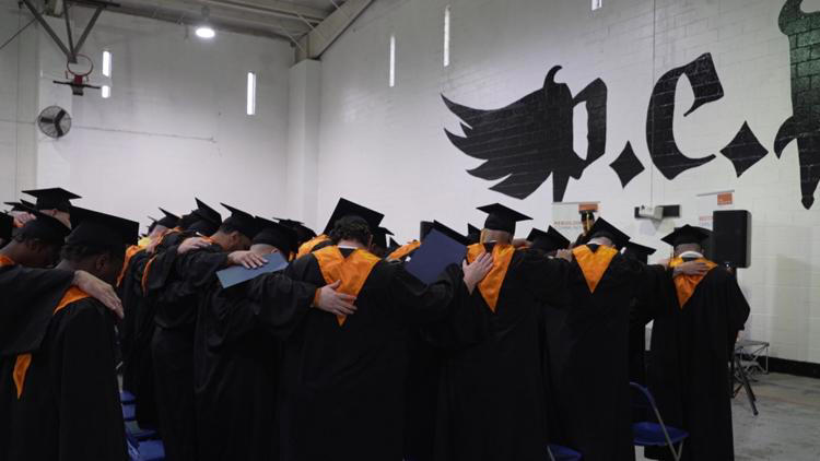 'I see the changes in myself' | Inmates find redemption through ...