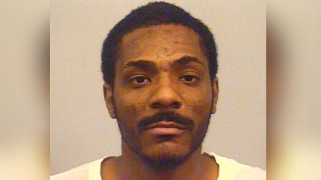Chicago gang leader sentenced to life in prison