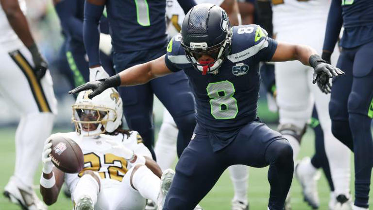 Coby Bryant sends message to Seahawks after signing with Bears