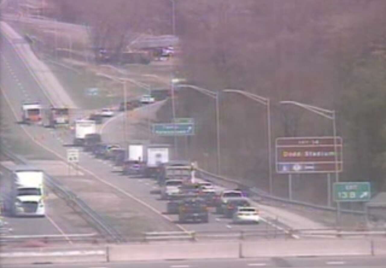 Interstate 395 north reopens after Norwich crash late Tuesday morning ...