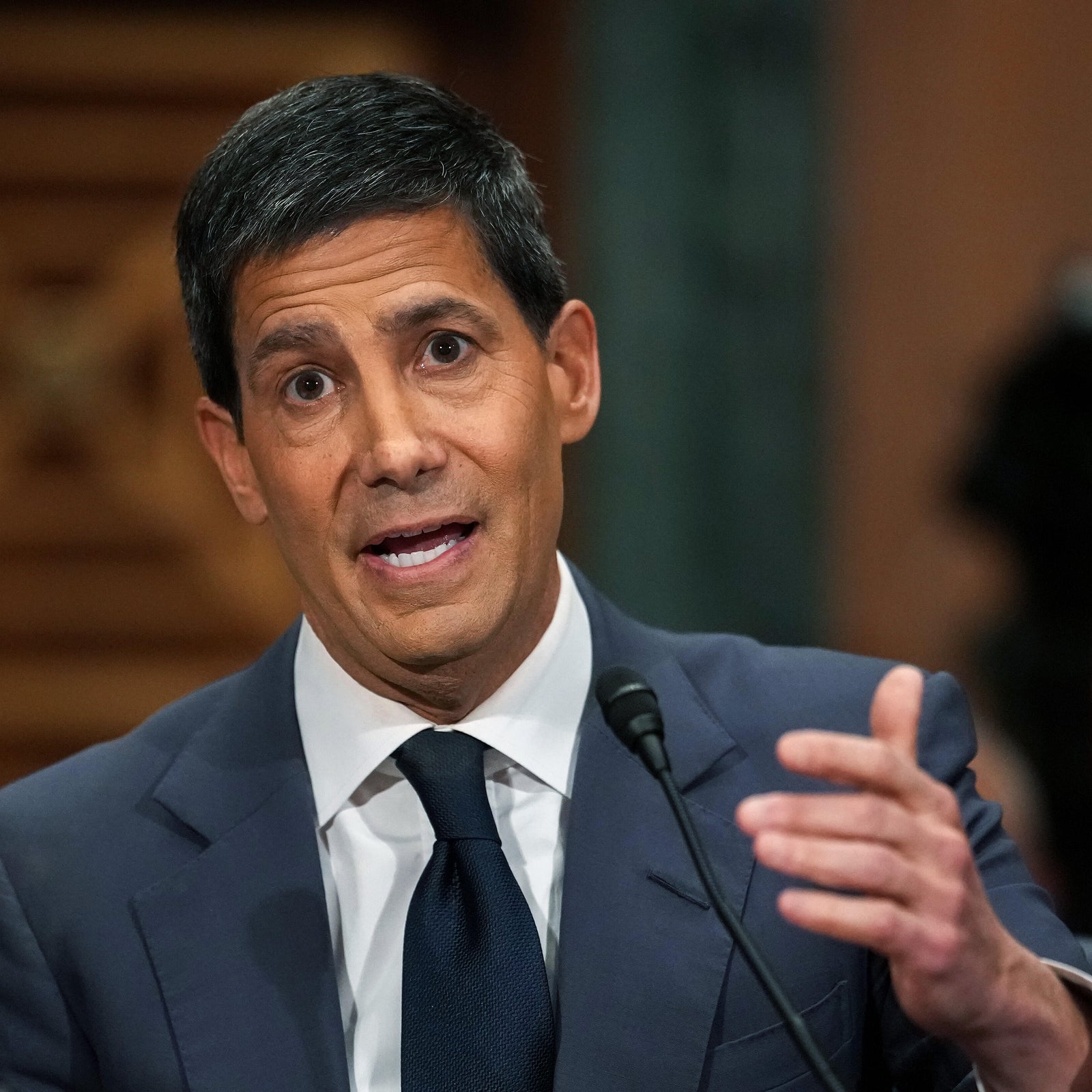 Kevin Warsh testifies that the Fed will remain "strictly independent"