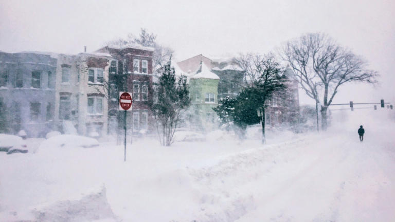 NWS issues Sierra winter storm warning as 2+ feet of snow nears