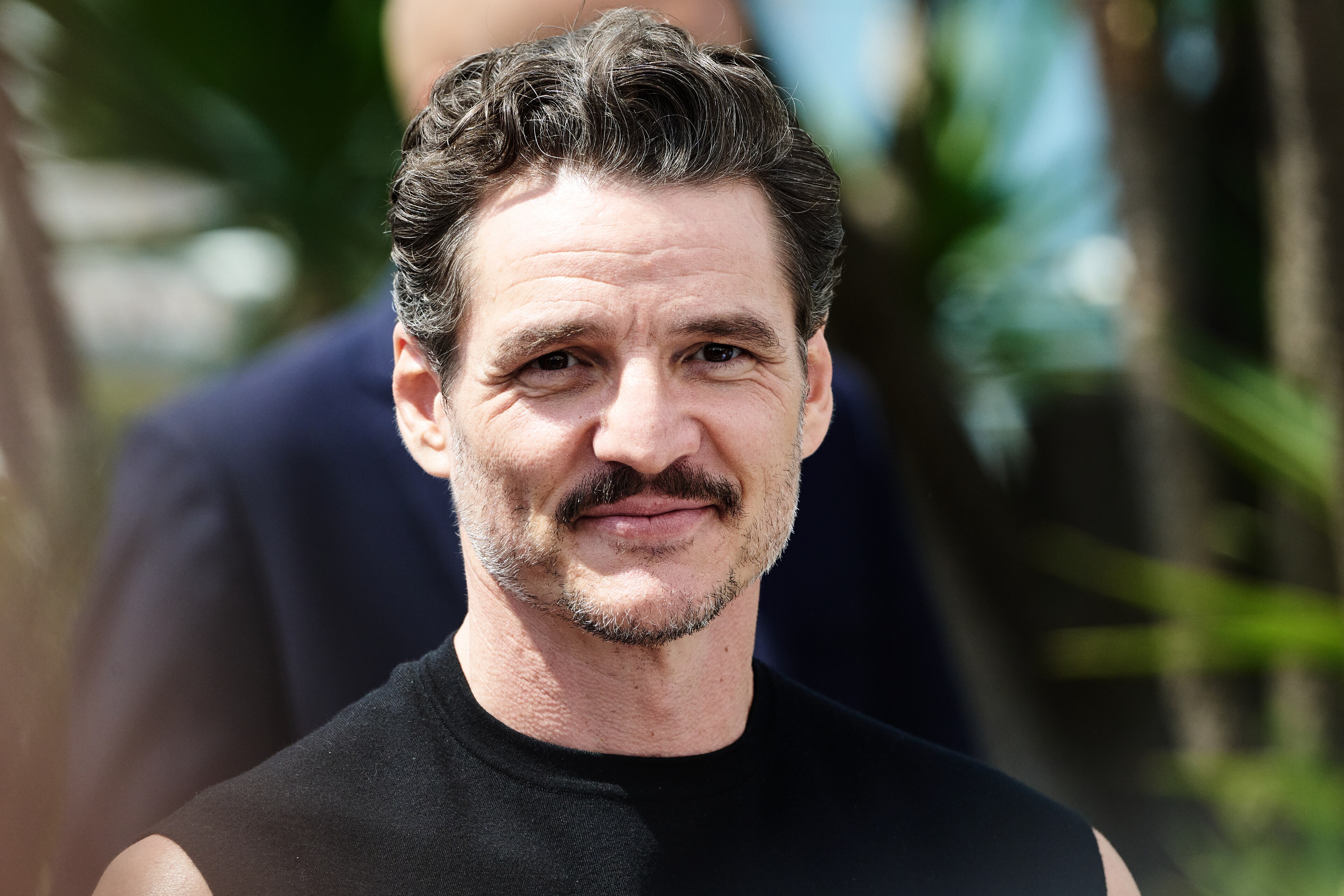 Pedro Pascal se une a Chanel: qué esperar de la estrategia de la casa ...