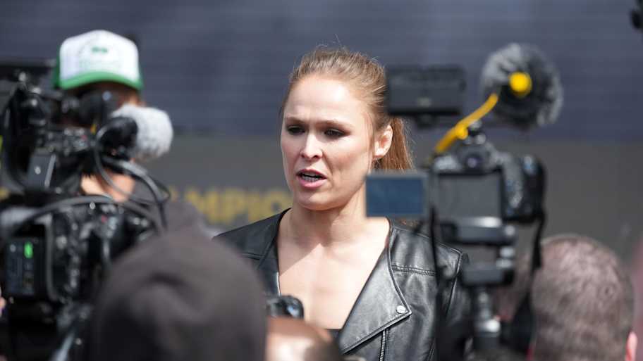 UFC legend Ronda Rousey answers huge question entering Gina Carano MMA ...