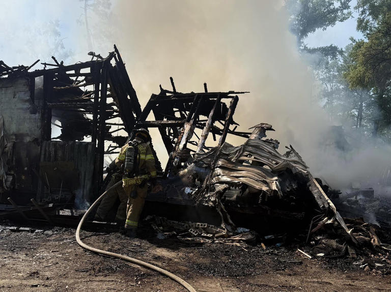 TFD: Mobile home destroyed in Tuesday morning fire