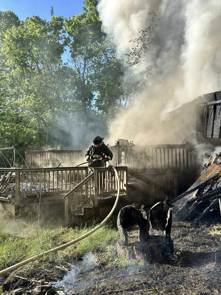 Fire crews tackling multiple fires in Mercer County