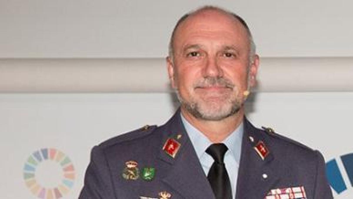 El general de división Alfonso María Reyes Leis, nuevo jefe del Mando ...