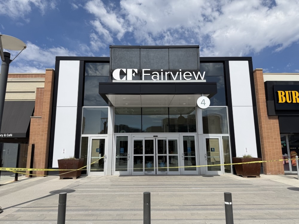 Updated: Security guard shot near jewelry store inside Fairview Mall