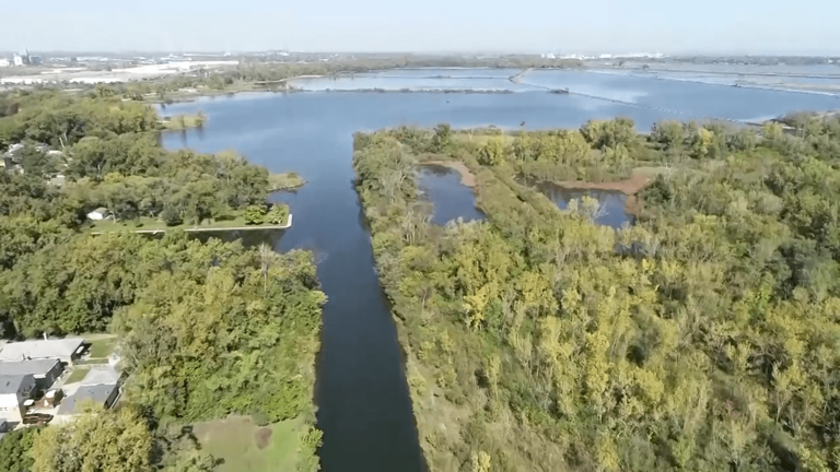 A look at the most pressing environmental issues facing Chicago this ...