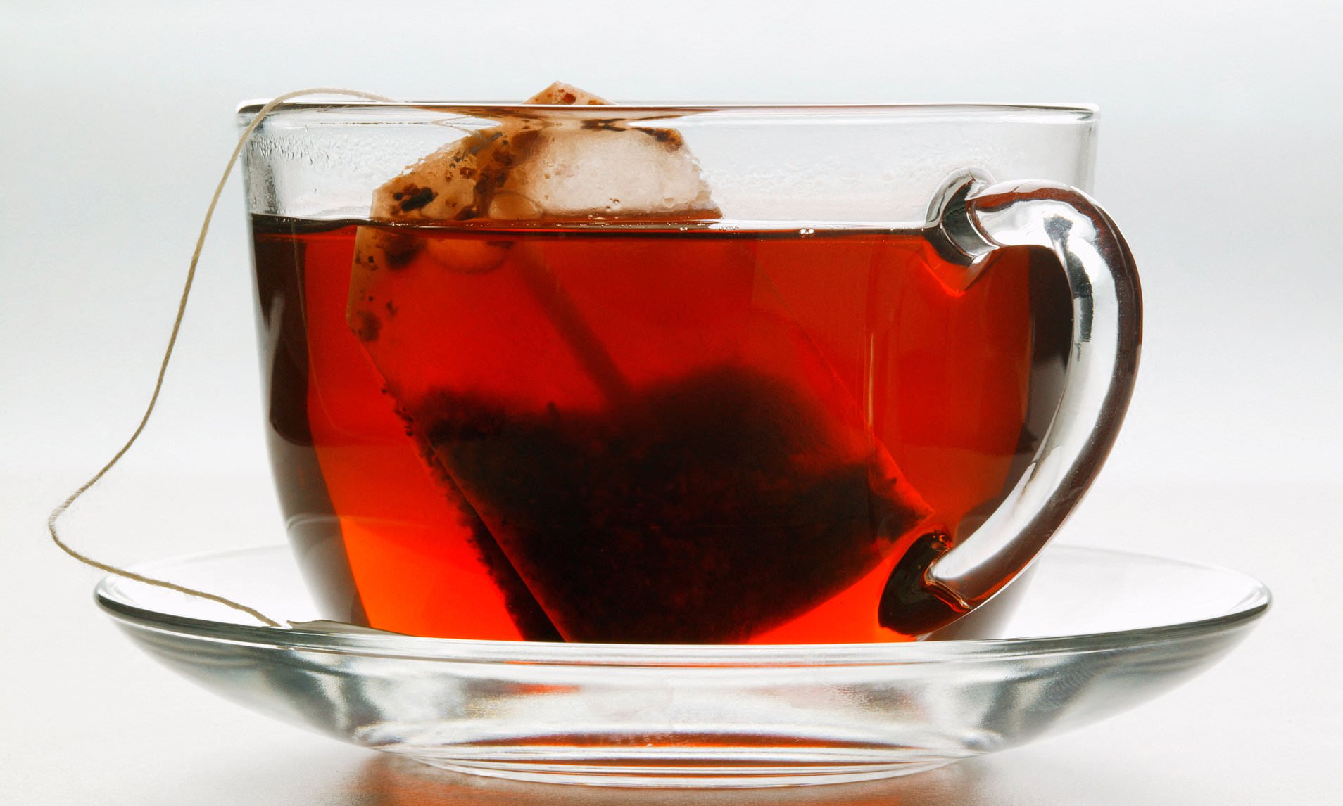 Experts issue urgent warning over cancer-linked toxins in tea bags ...
