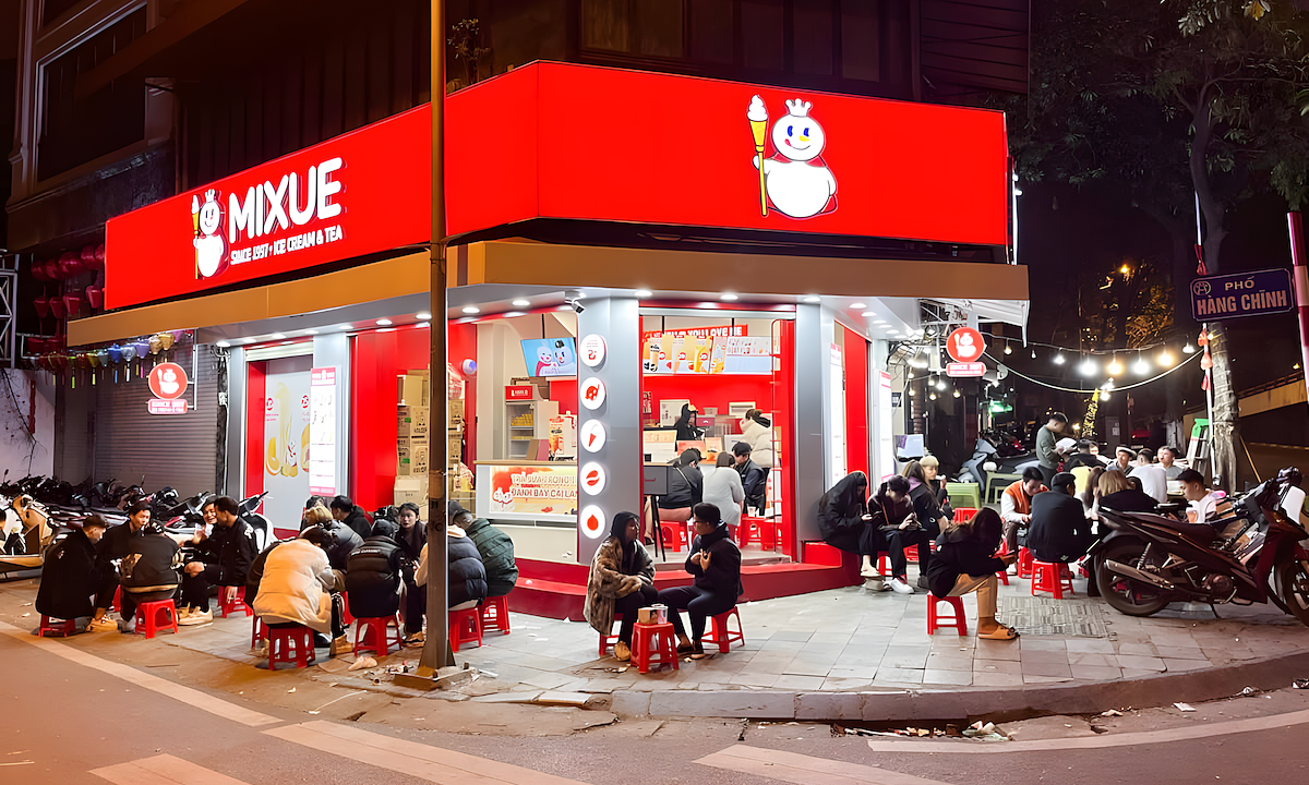 World’s largest beverage chain Mixue shuts 428 stores, many in Vietnam ...
