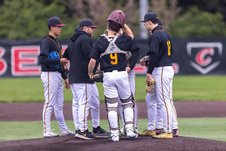 Baseball team returns to diamond after racist slur disrupts classes