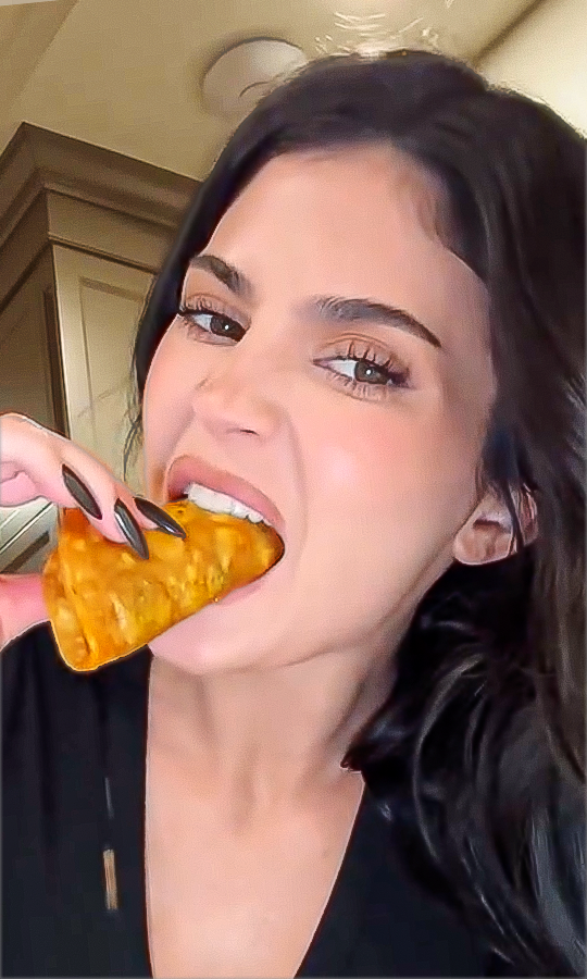 Kylie Jenner slammed for this 🚨