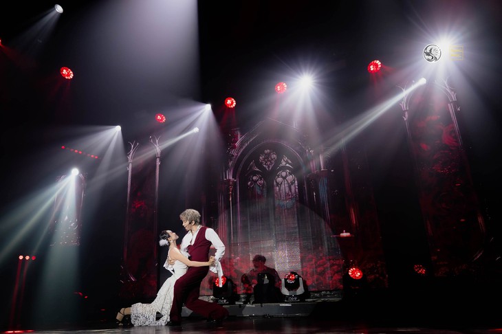 Khi sân khấu nhỏ trở thành bệ phóng mới của các giọng ca V-pop