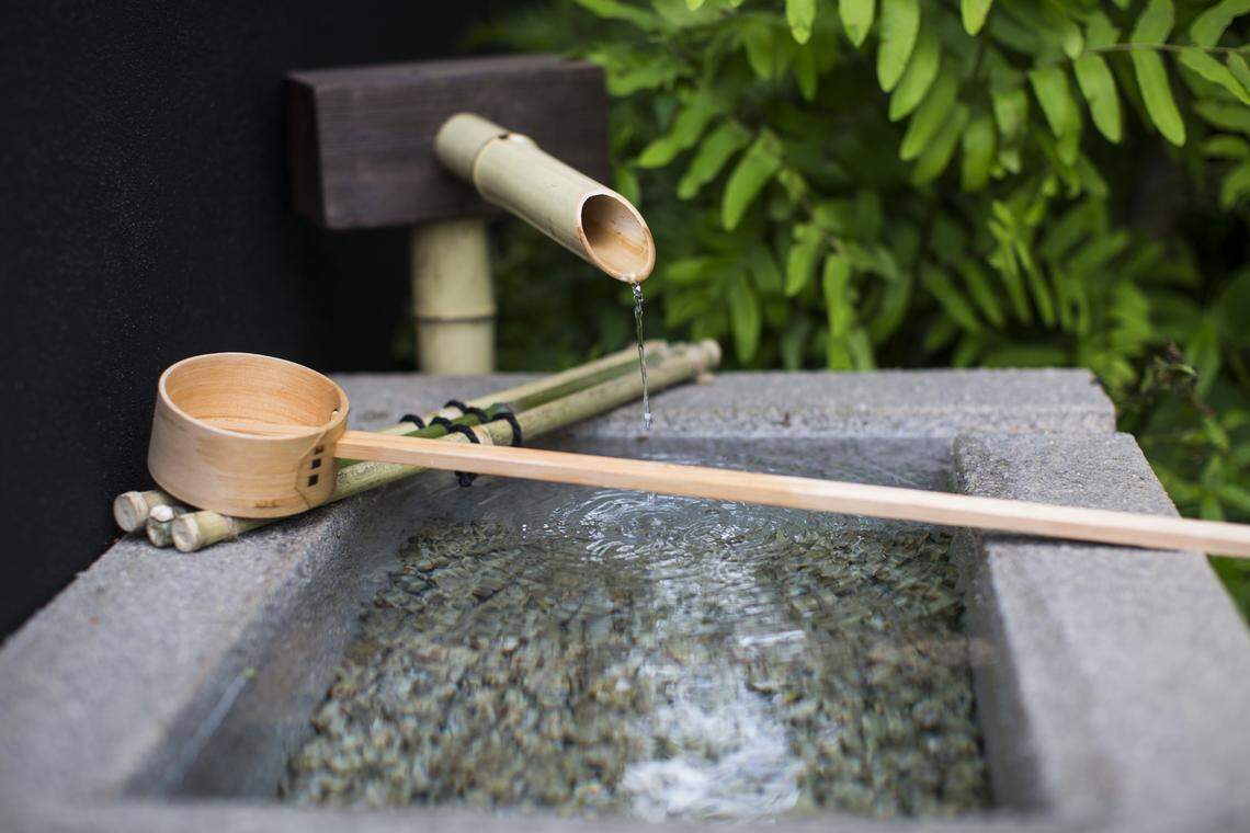 Easy outdoor DIY projects that transform leftover materials into ...